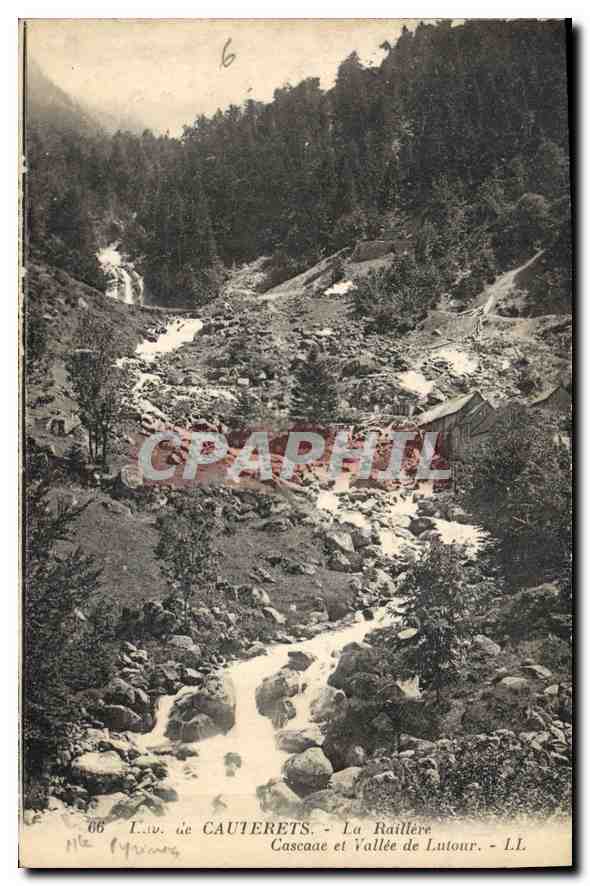 CPA Environs de Cauterets La Raillere Cascade et Vallee de Lutour 