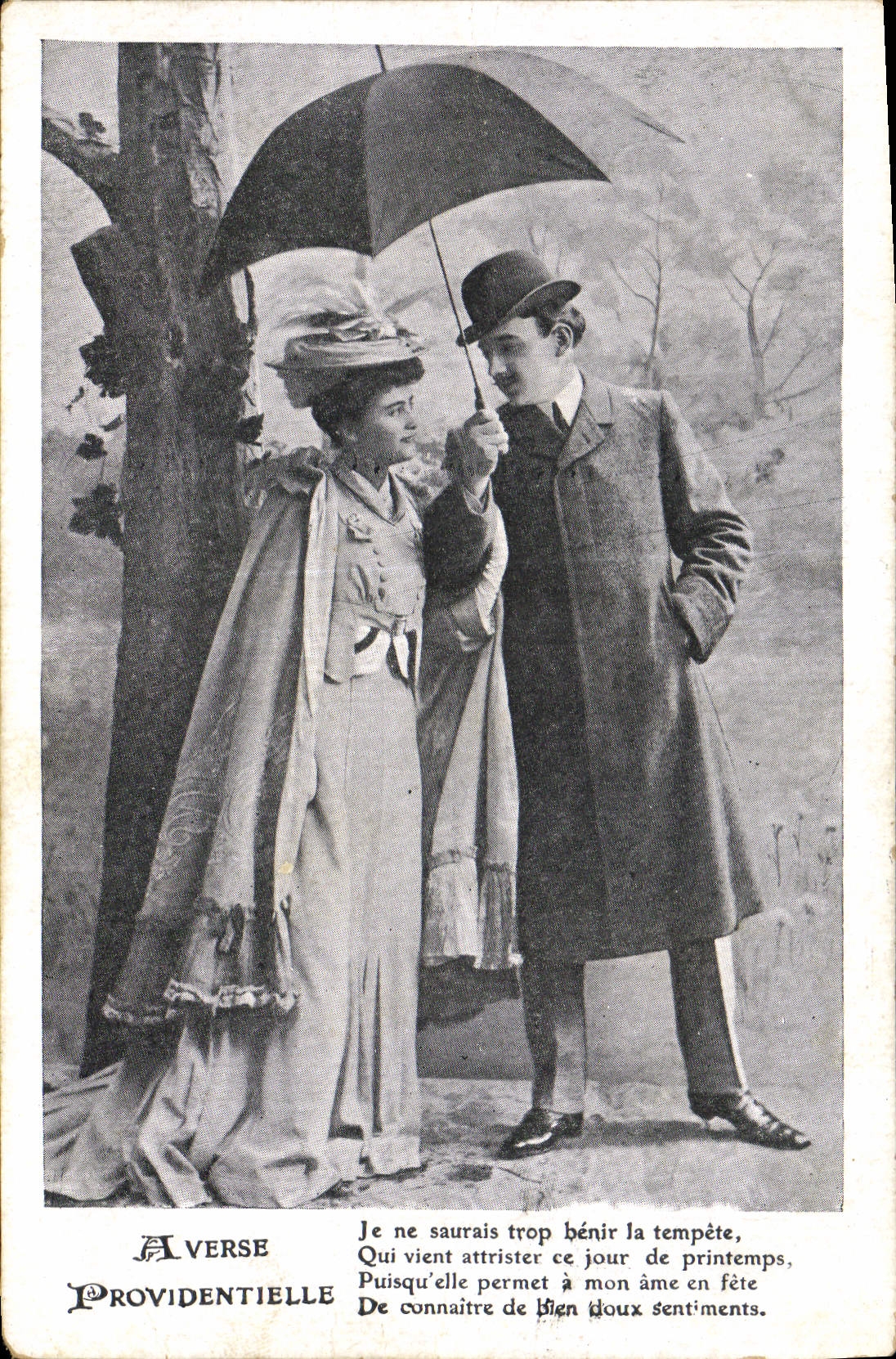 CPA A Verse Providentielle Femme