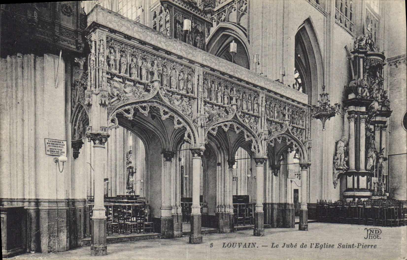 CPA Louvain La Jube de l'Eglise Saint Pierre 