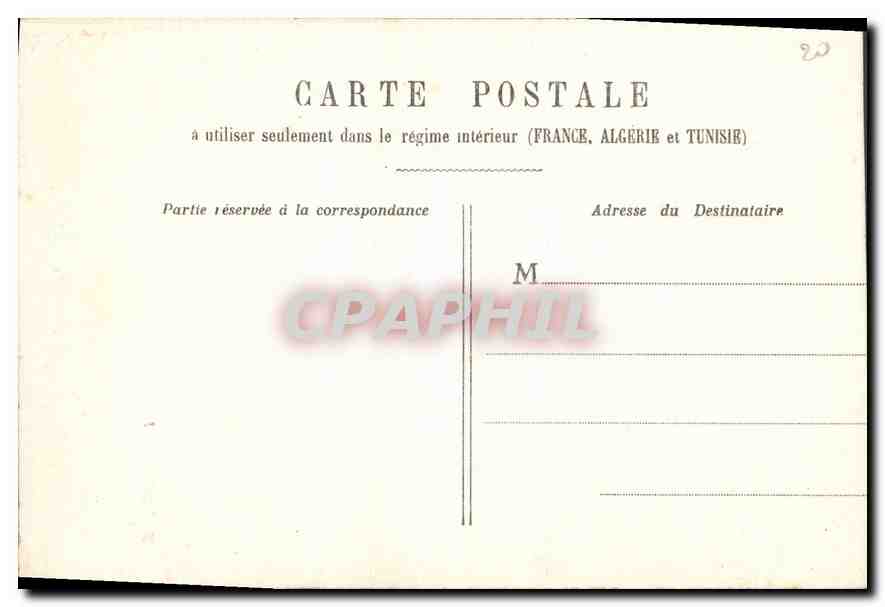 Femme en robe à motifs — L'HOROSCOPE — éditeur L'HOROSCOPE — Reverso