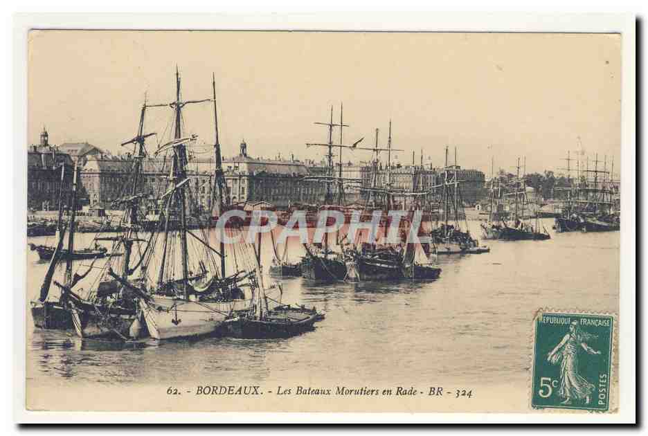 BORDEAuX les bateaux Morutiers en Rade Peche Poisson Voiliers CPA