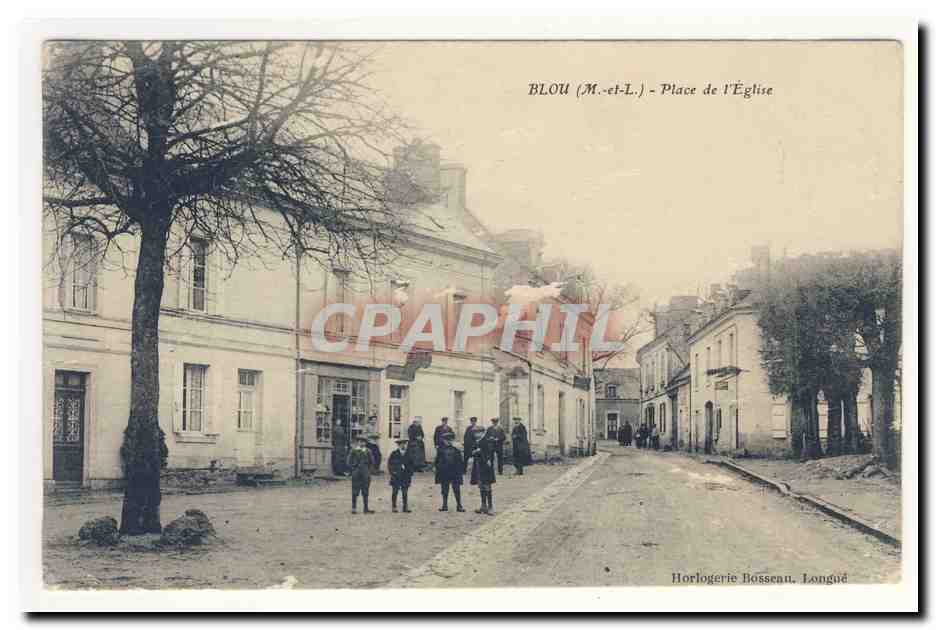 BLOU Maine et Loire Place de l'Eglise Animation CPA