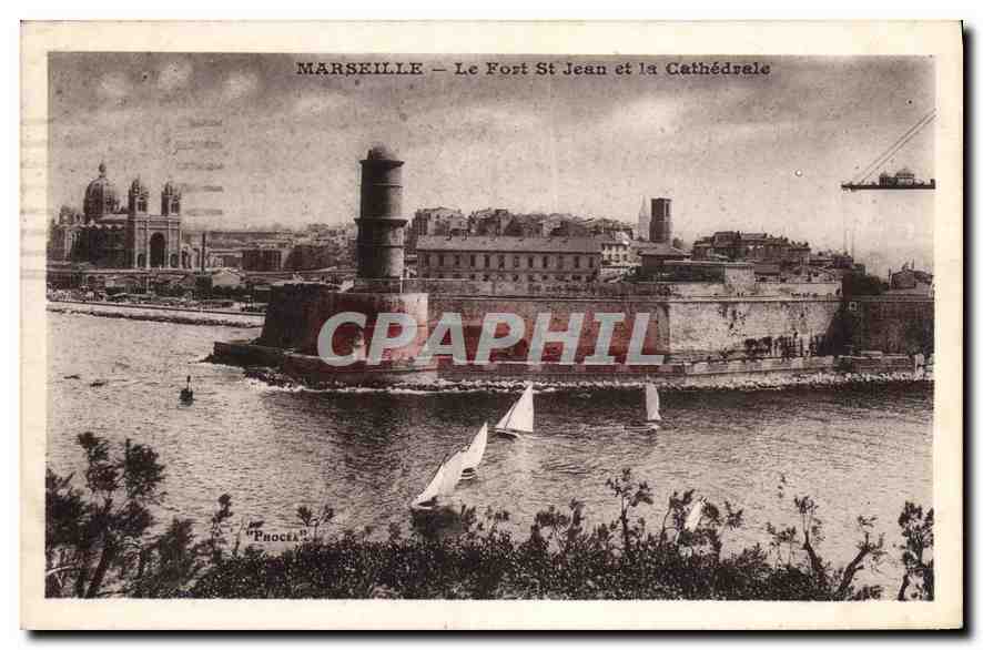 CPA Marseille le Fort St Jean et la Cathedrale 