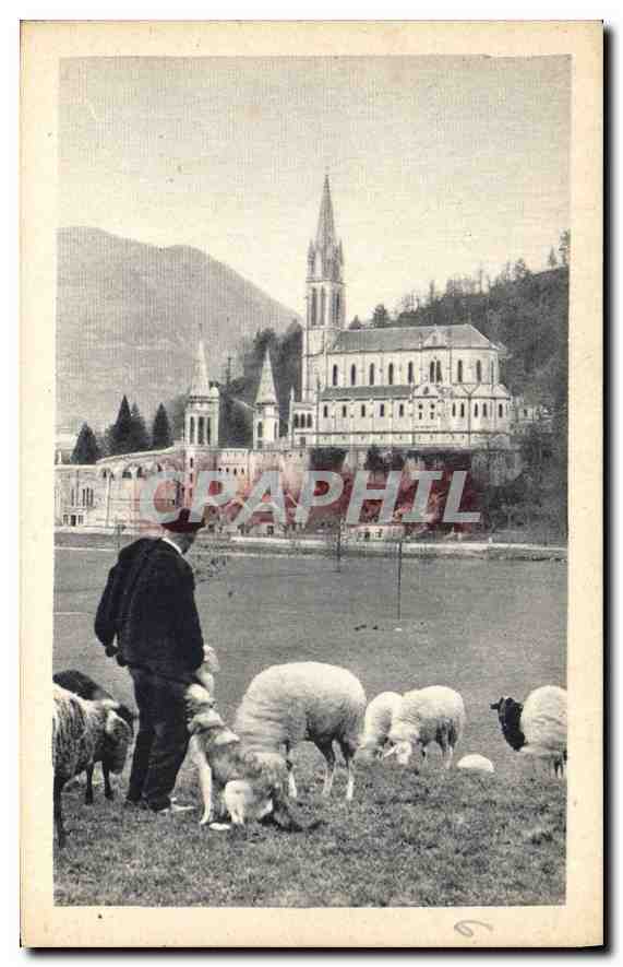 CPA Lourdes la Basilique 