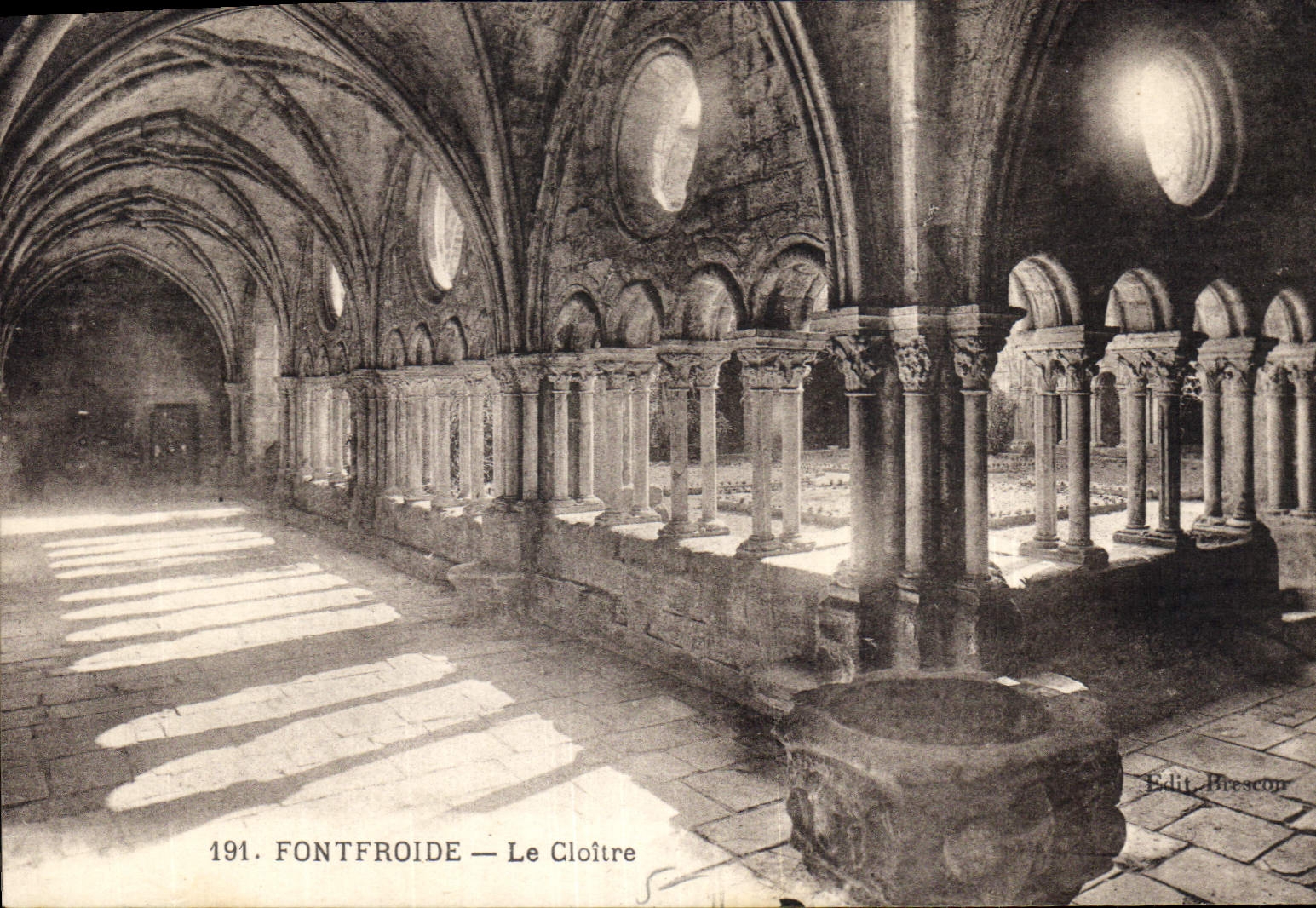 CPA Fontfroide le cloitre 