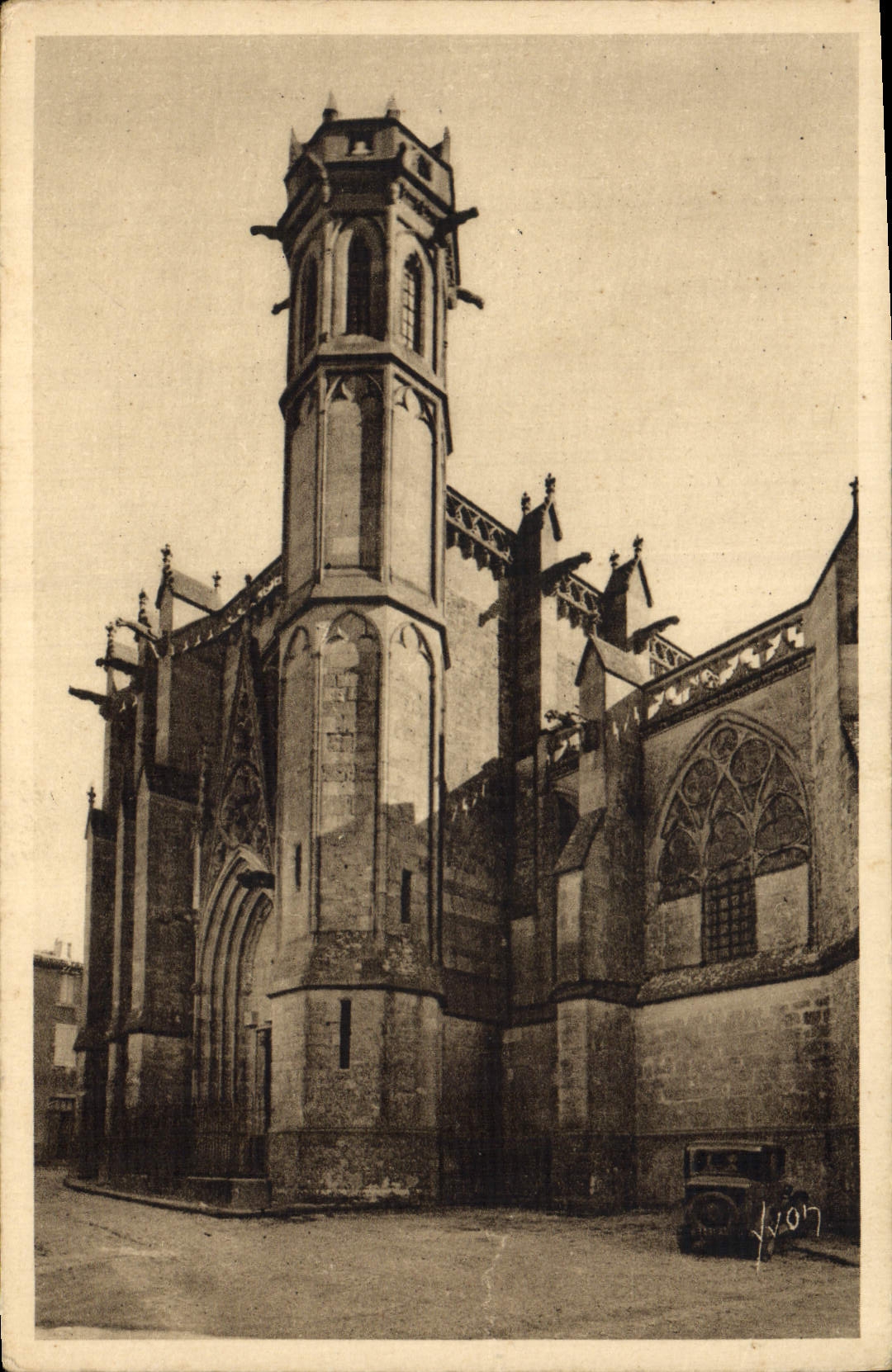 Carcassonne (Aude) — La Basilique Saint-Nazaire — Entrée — Les Éditions d'Art YVON, Paris