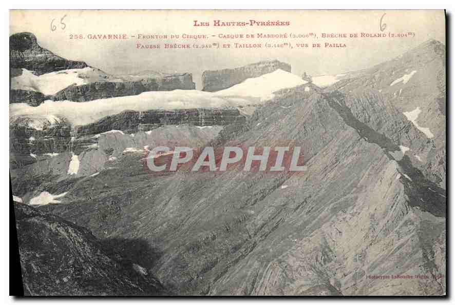 CPA Les Hautes Pyrenees Gavarnie fronton du Cirque Casque de Marbore Breche de Roland Fausse Breche 