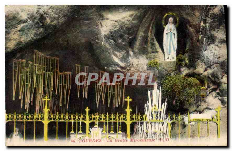 CPA Lourdes La Grotte Miraculeuse 