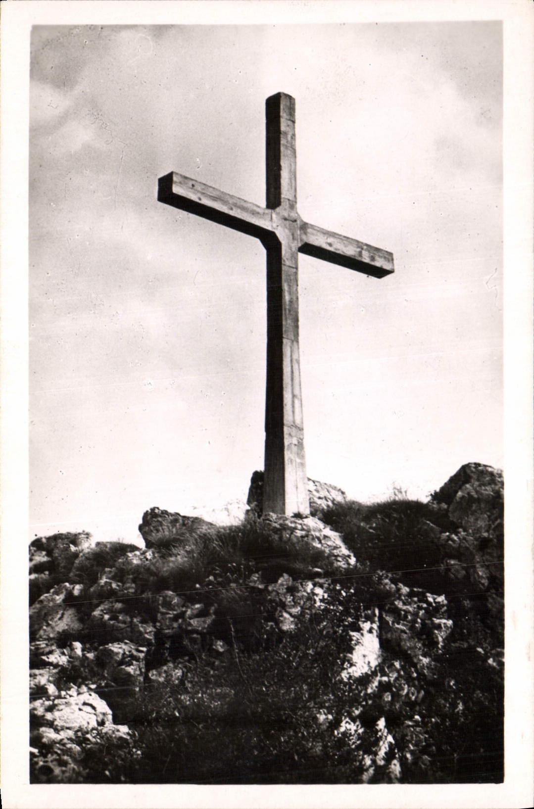 Montagne de la Croix — Saint-Laurent-en-Royans (Drôme) — Éditions P. BLONDIN