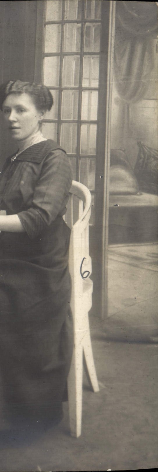 CARTE PHOTO Femme