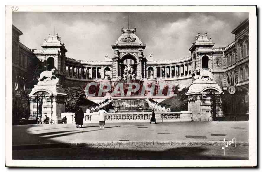 CPA Marseille B du R le palais Longchamp 
