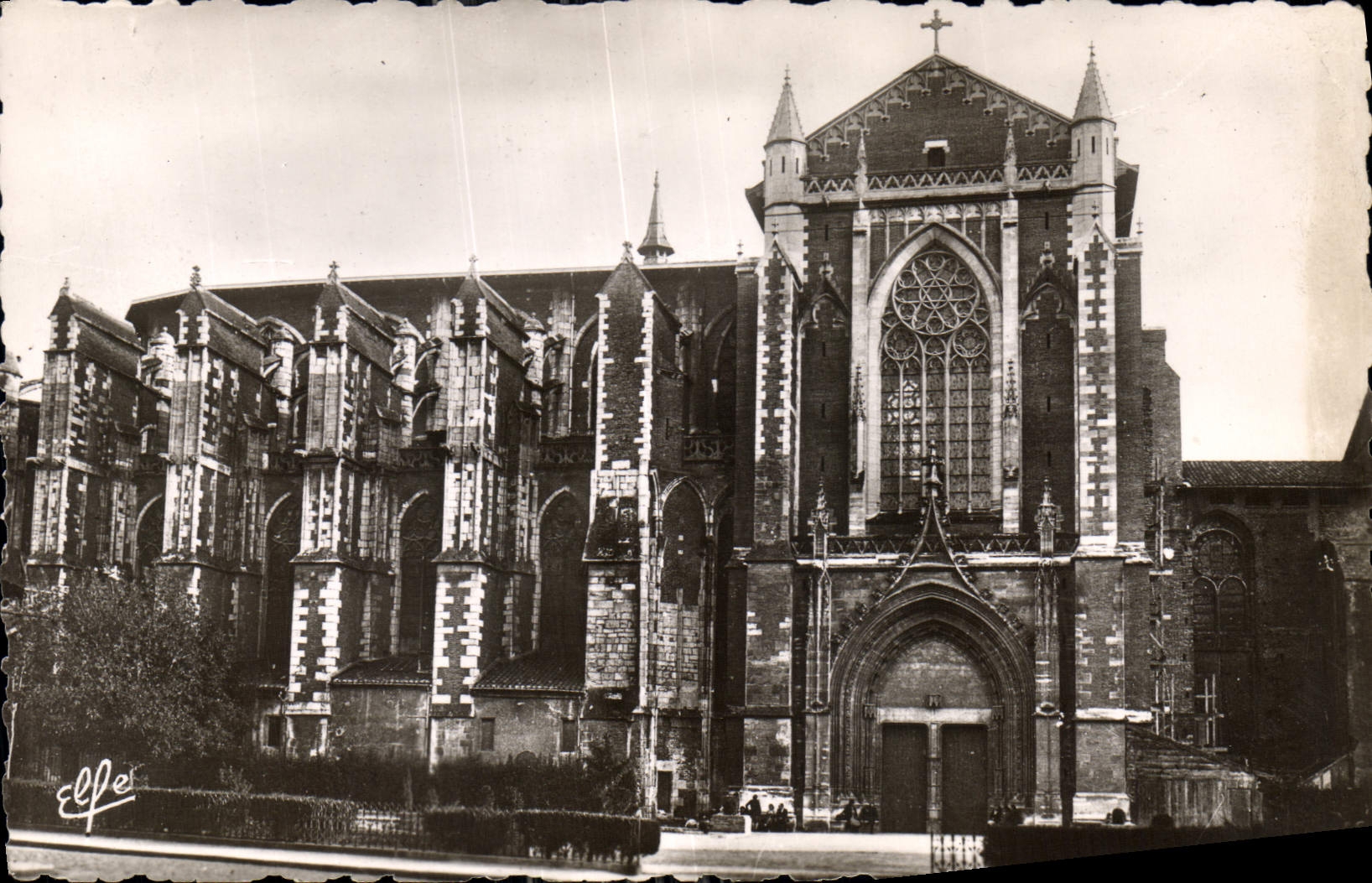 Cathédrale Saint-Étienne — Nef gothique et Nouveau Square — L'Art toulousain, 177