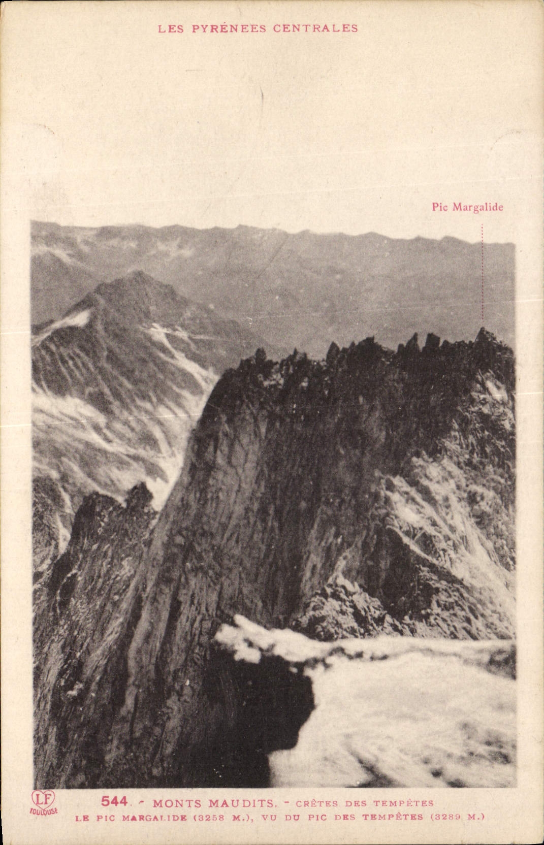 Les Pyrénées Centrales — Pic Margalide (3258 m) vu du Pic des Tempêtes (3289 m) — Phototypie Labouche Frères, Toulouse, n° 544