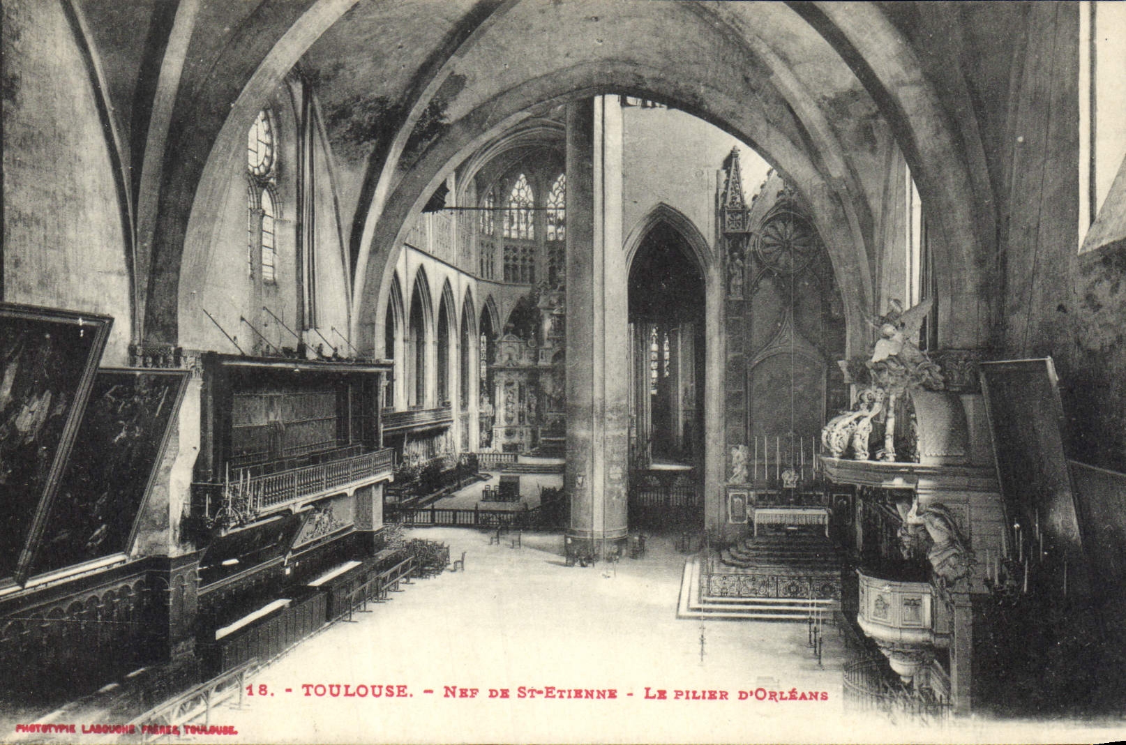 CPA Toulouse Nef de St Etienne Le pilier d'Orleans 
