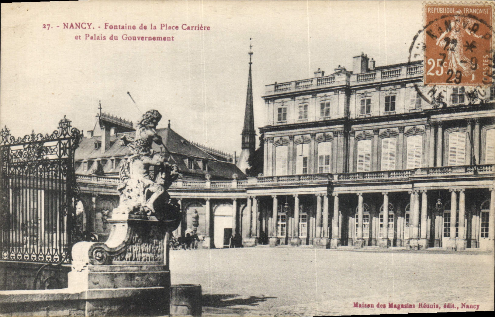 CPA Nancy Fontaine de la Place Carriere et Palais du Gouvernement 