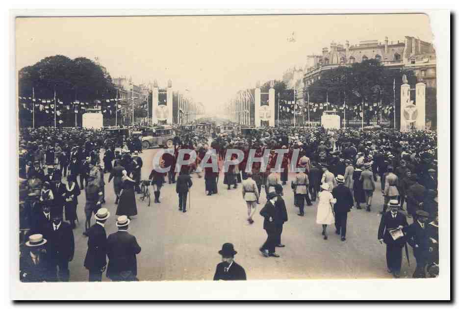 Fest der Frieden — Avenue de la Paix — Paris — Verlag: CPAPHIL
