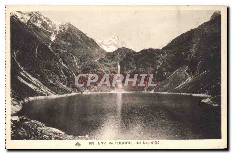 CPA Env de Luchon Le Lac d'Oo 