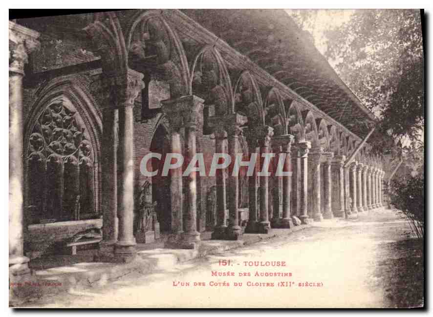 CPA Toulouse Musee des Augustins L'Un des Cotes du Cloitre 