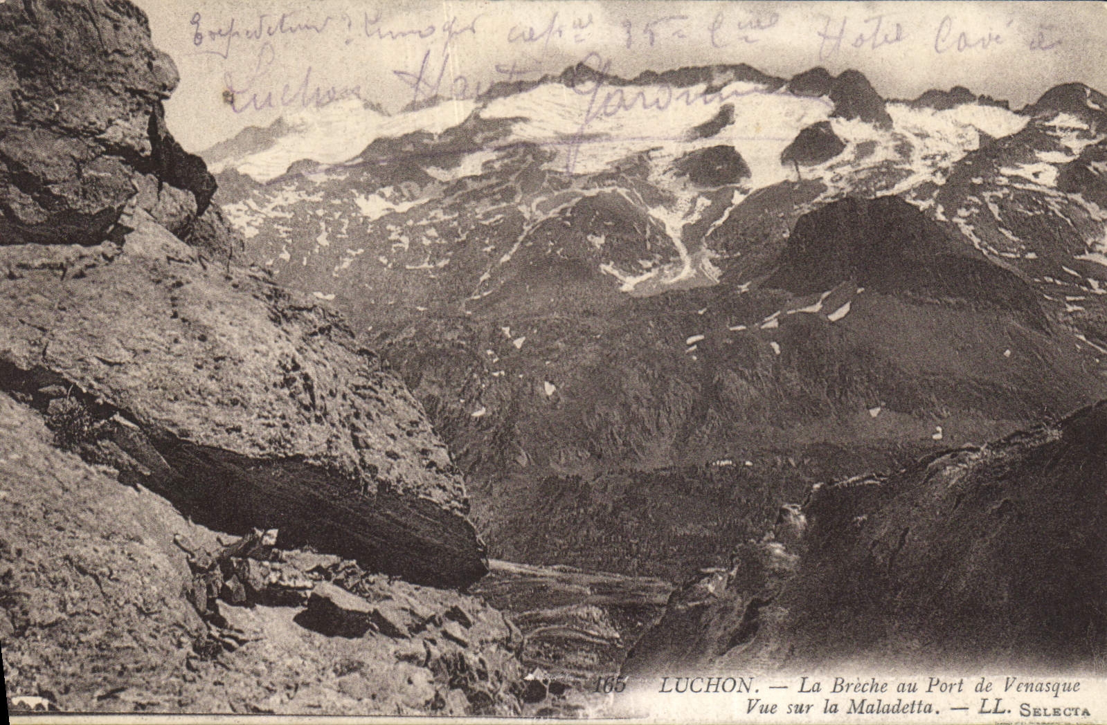 Luchon — La Brèche au Port de Venasque — Vue sur la Maladetta — LL. Selectia