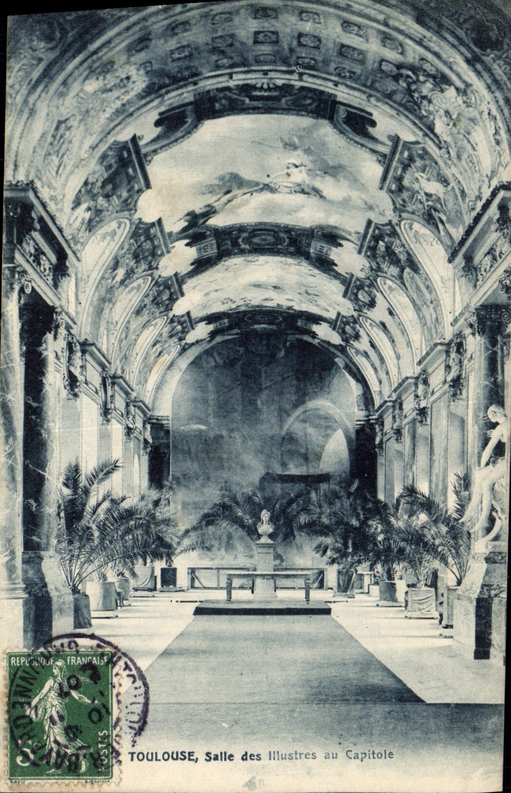 Toulouse, Salle des Illustres au Capitole — éditeur Querol Mayeriofer et Cie, n° de série non visible