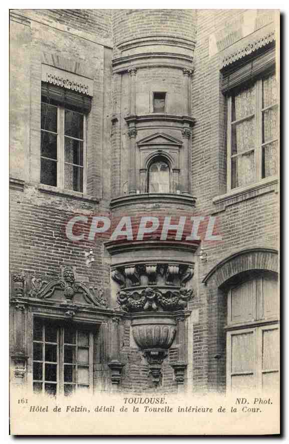 Hôtel de Felzin — détail de la Tourelle intérieure de la Cour — ND. Phot.