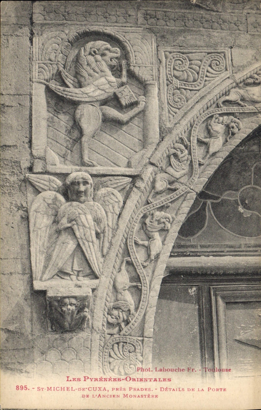 CPA St Michel de Cuxa pres Prades Details de la porte de l'ancien monastere