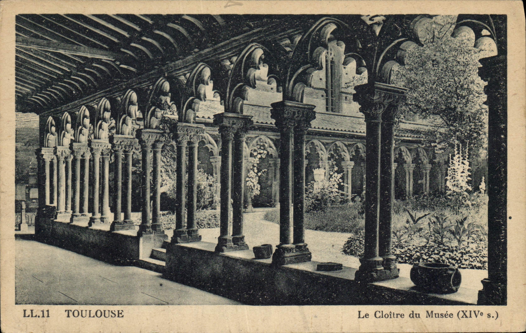 Le Cloître du Musée (XIVe s.) — Toulouse — LL.11 - Recto