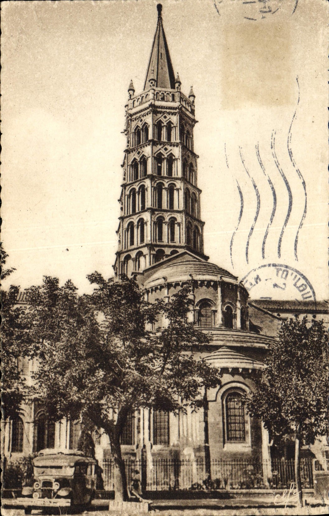 Toulouse — Basilique Saint-Sernin — Éditeur : Éditions Labouiche frères, n°16