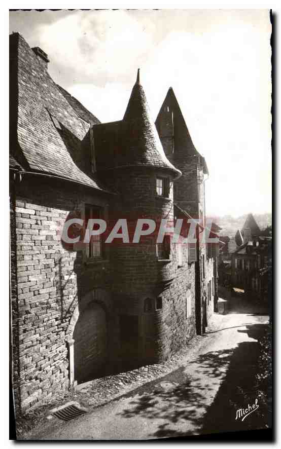 CPA Uzerche La Perle du Limousin Le Chateau de Tayac 