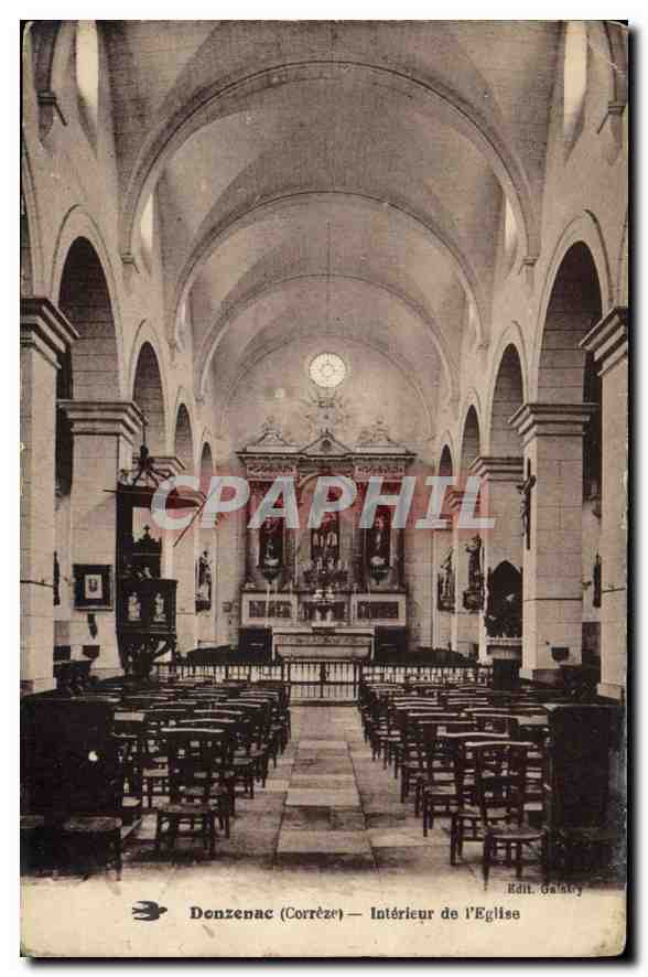 CPA Donzenac Correze Interieur de l'Eglise 