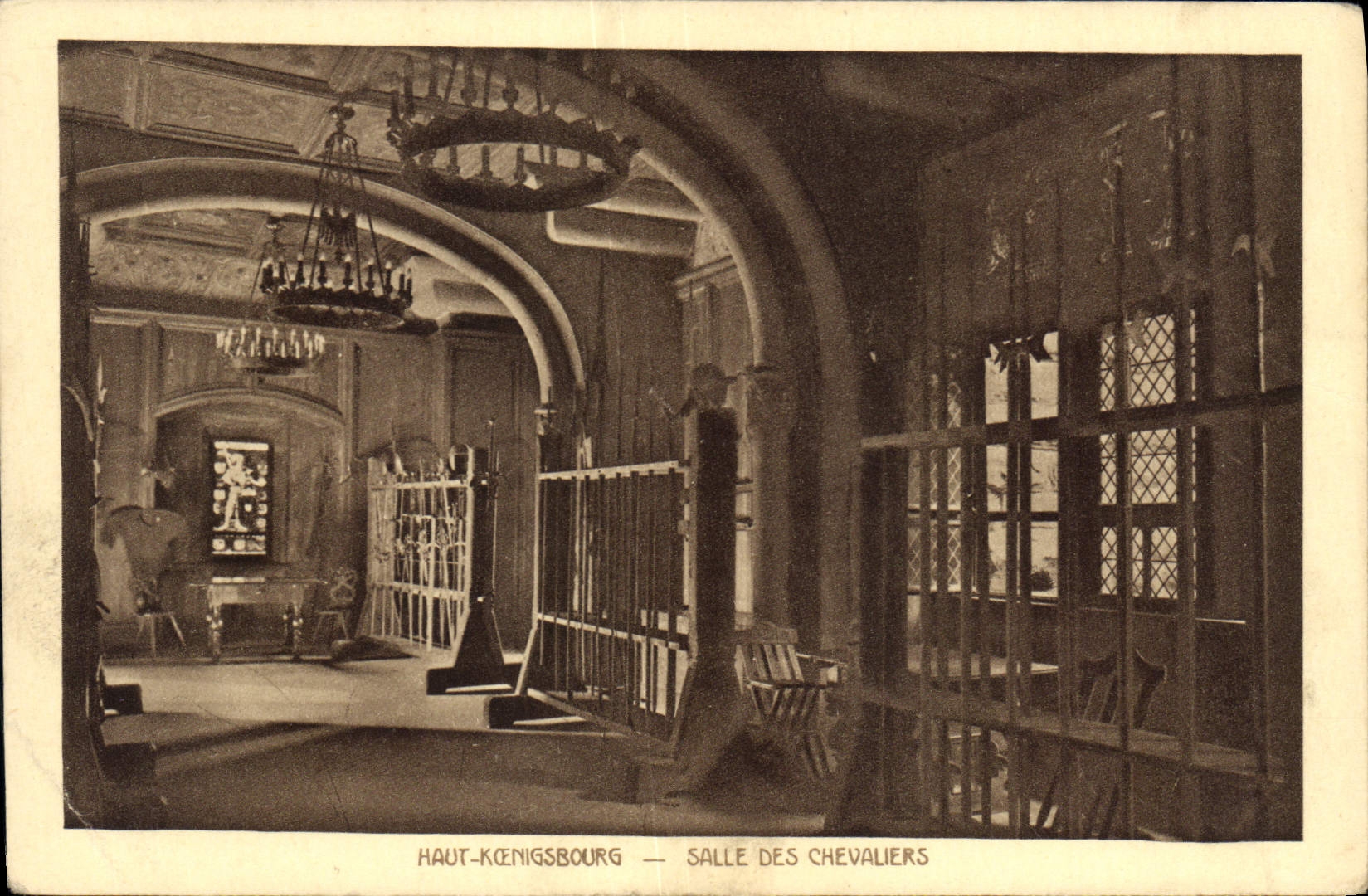 CPA Haut Koenigsbourg Salle des Chevaliers 