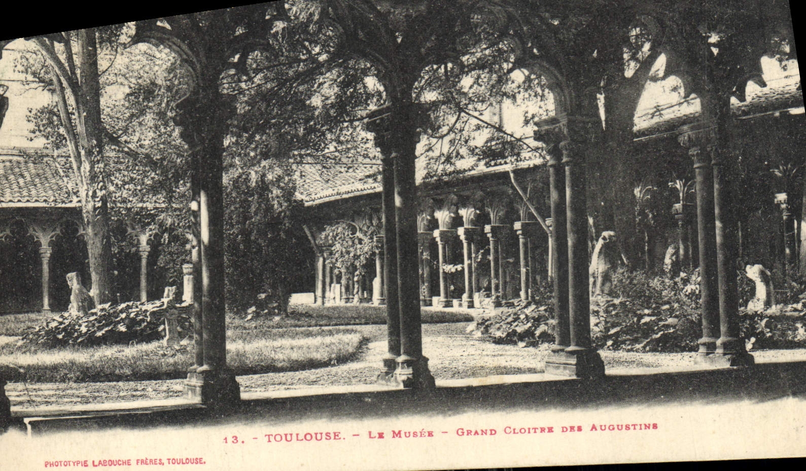 Toulouse - Le Musée - Grand Cloître des Augustins — Phototypie Labouche Frères, Toulouse, n°13