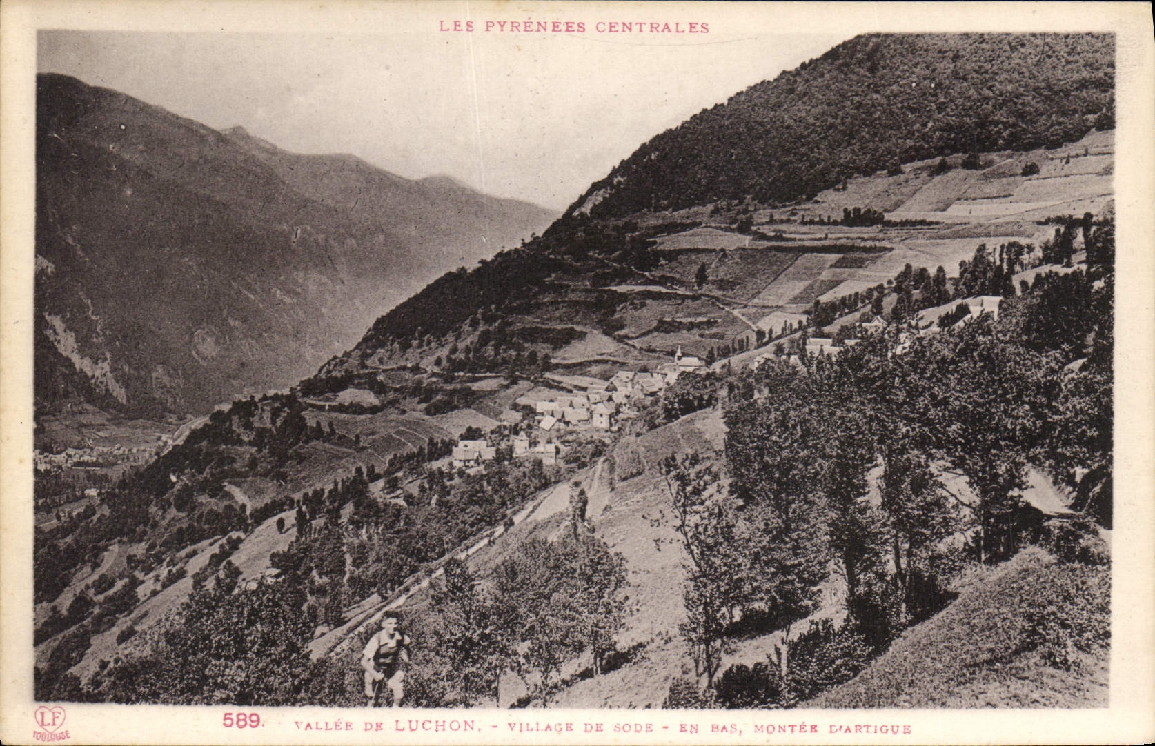 CPA Valle de Luchon Village de Soux La pas Montee D'Artique 