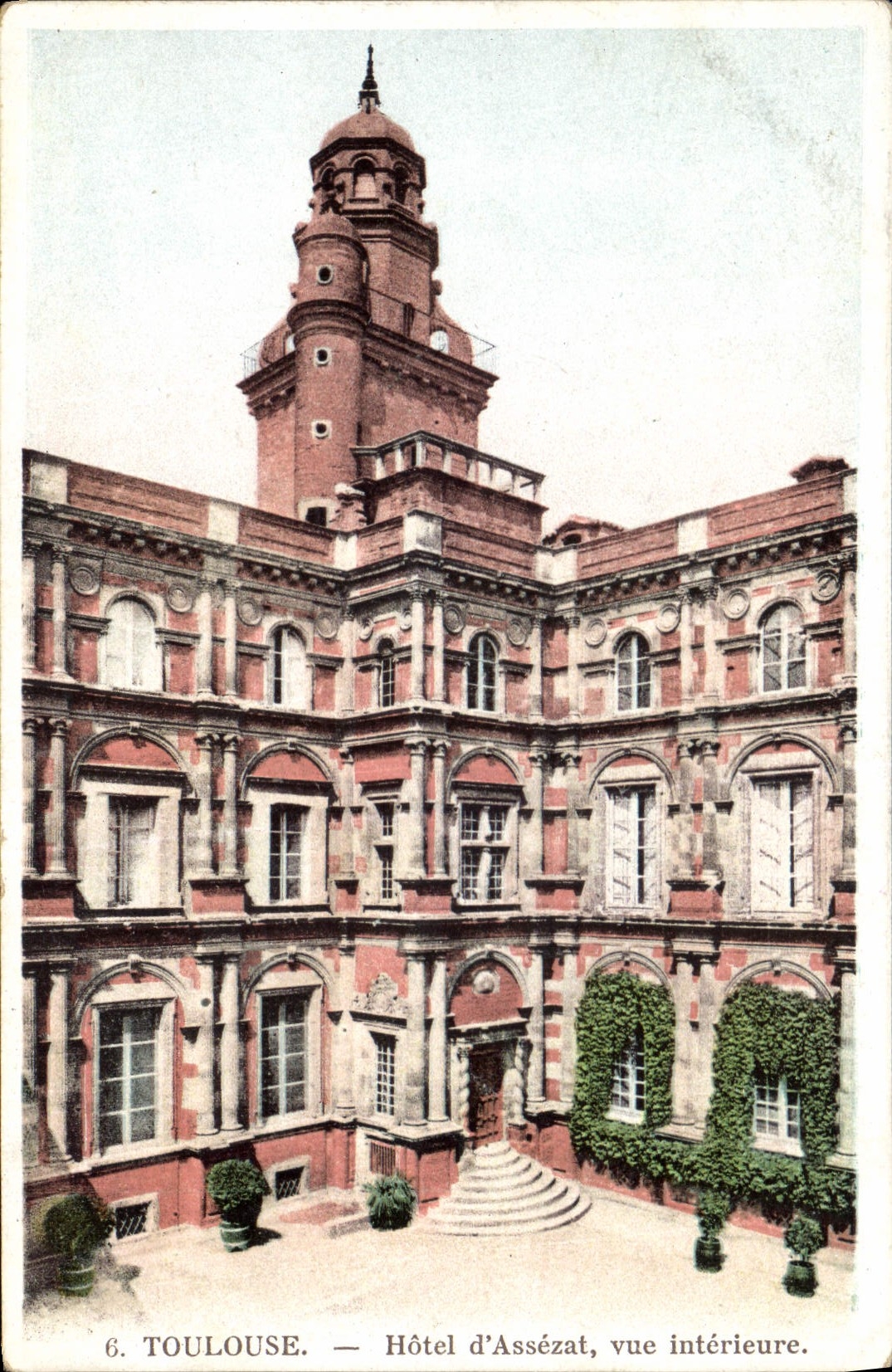 Toulouse — Hôtel d'Assézat, vue intérieure — éditeur CPAPHIL, n°6
