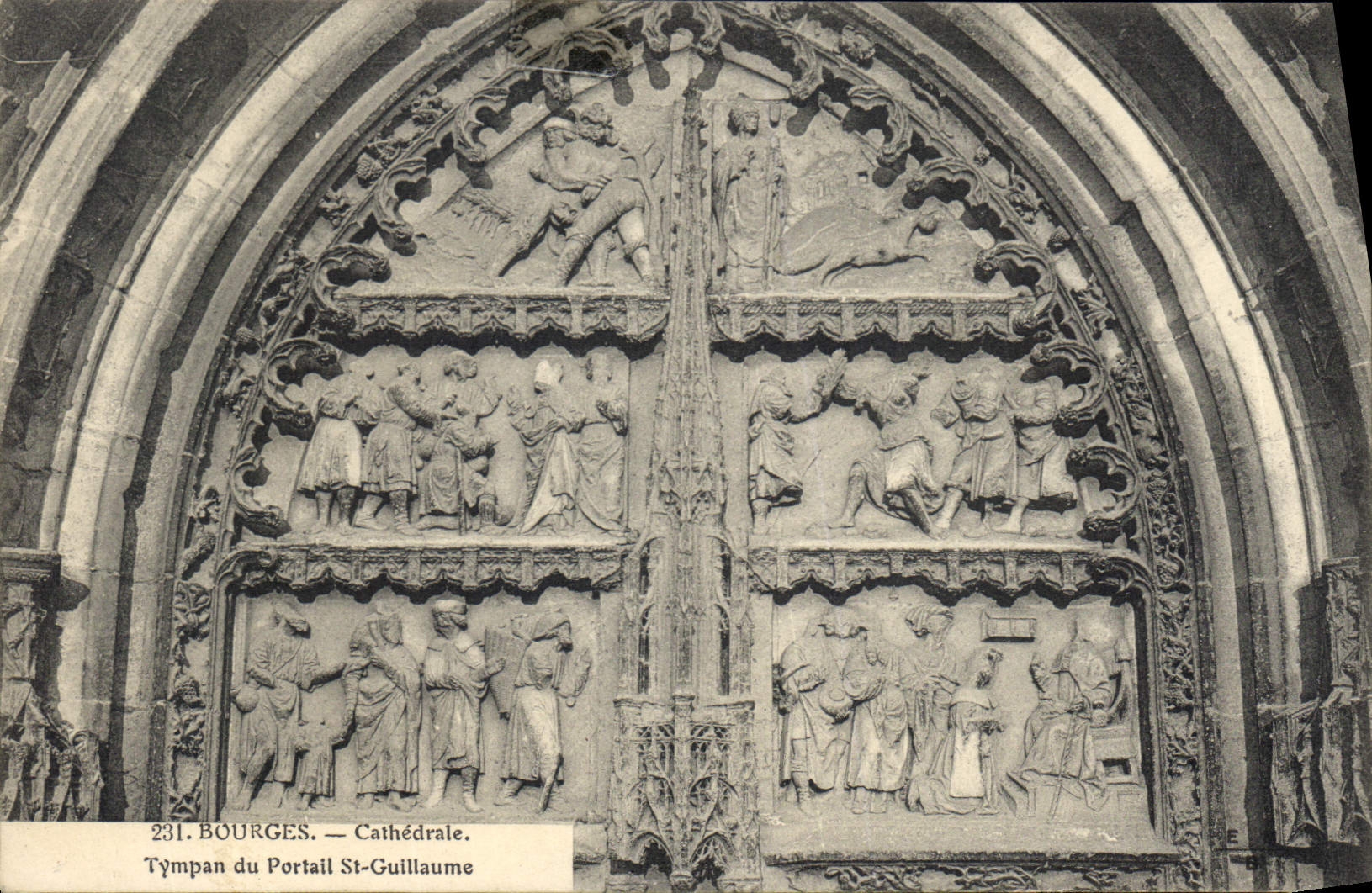 CPA Bourges Cathedrale Tympan du Portail St Guillaume 