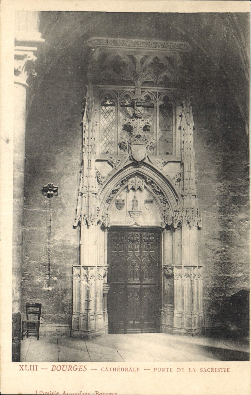 CPA Bourges Cathedrale Porte de la Sacristie 