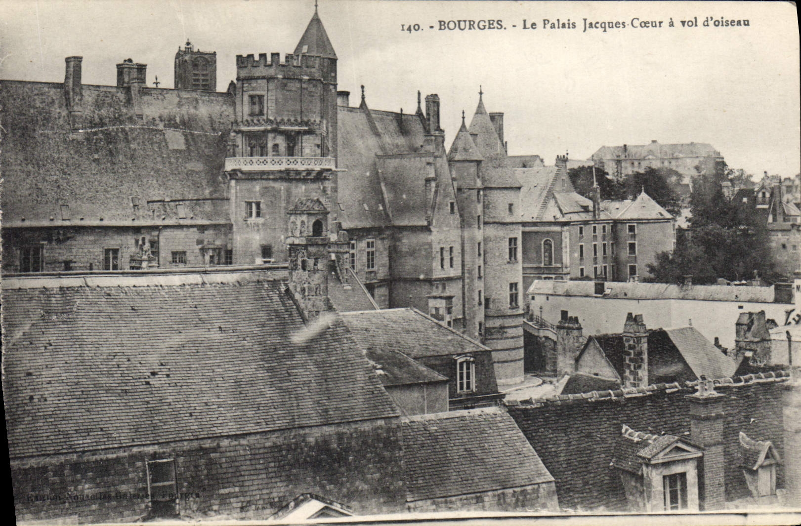CPA Bourges Le Palais Jacques Coeur a vol d'oiseau