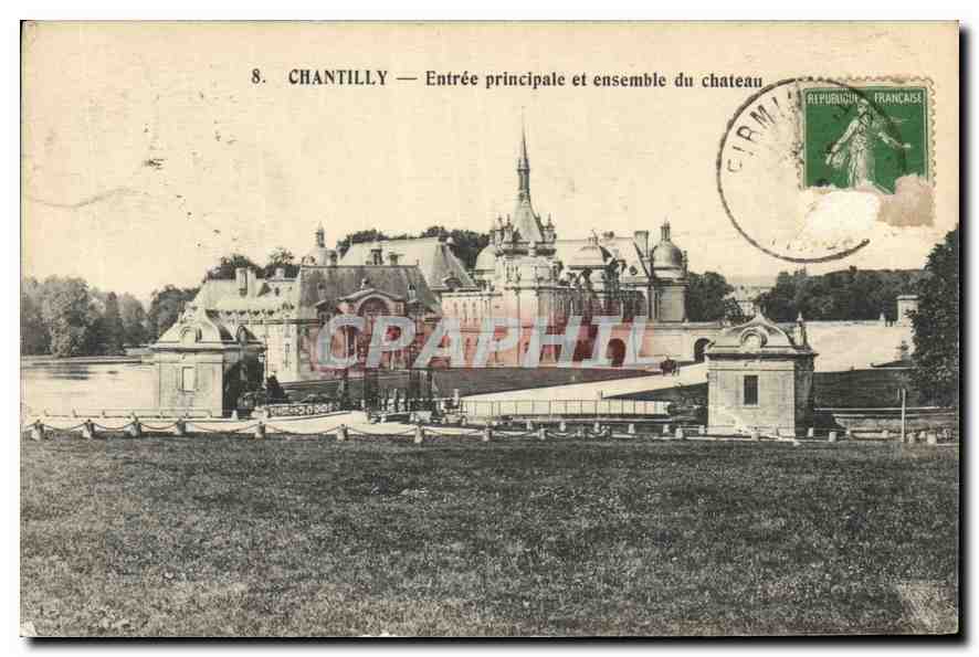 Chantilly — Entrée principale et ensemble du château — Héliotypie A. Bourdier, Versailles