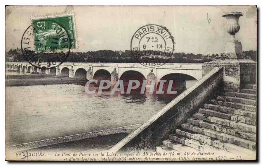 CPA Tours Le Pont Pierre sur la Loire 