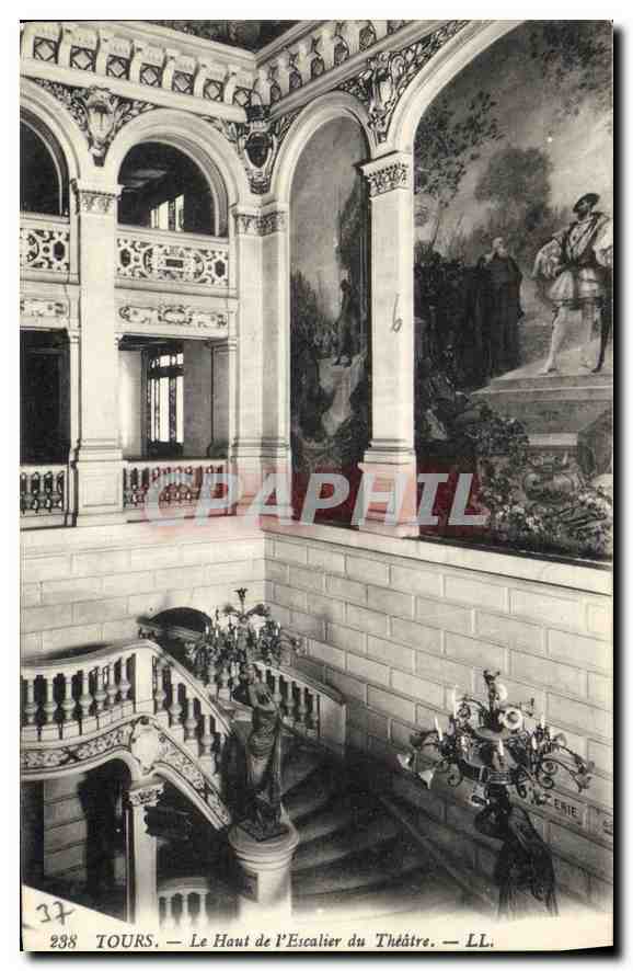 CPA Tours Le Haut de l'Escalier du Theatre 