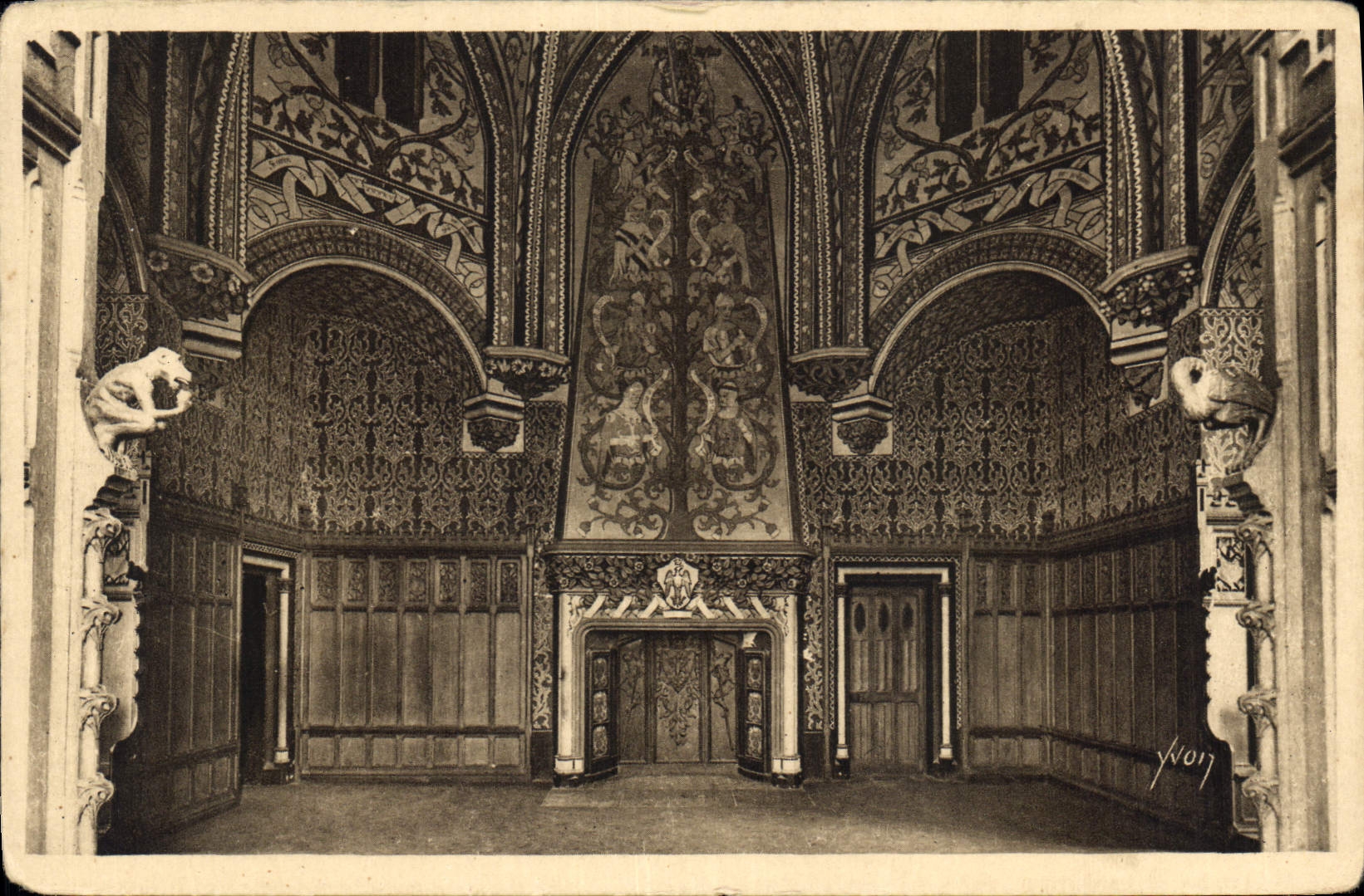 Chambre du Château de Pierrefonds — Oise — Éditions d'Art Yvon, Paris