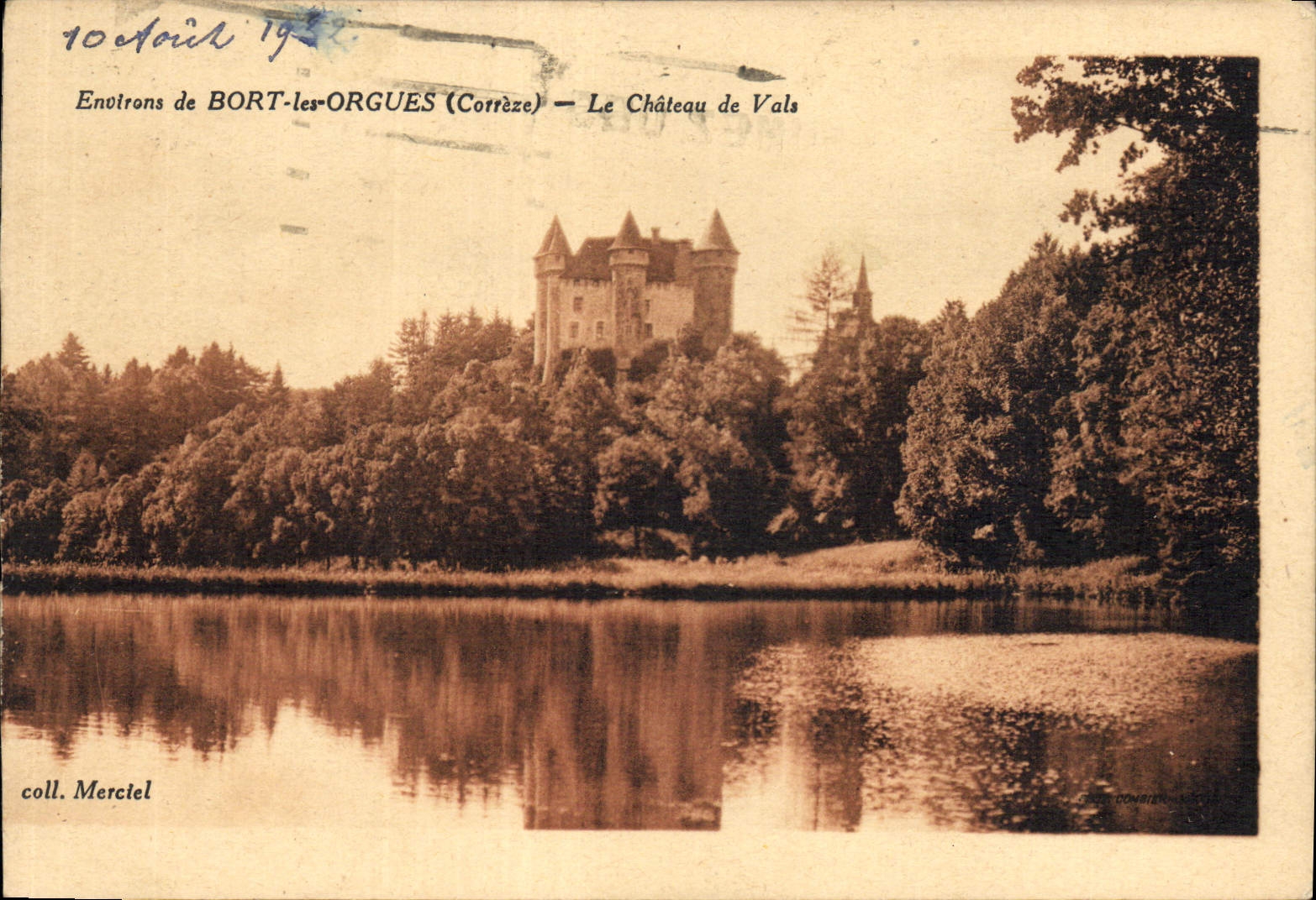 CPA Environs de Bort les Orgues Correze Le Chateau de Vails 