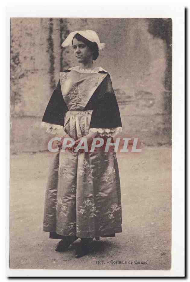 fille de Carnac coiffe bretonne bonnet folklore broderie embroidery headdress costume animation CPA