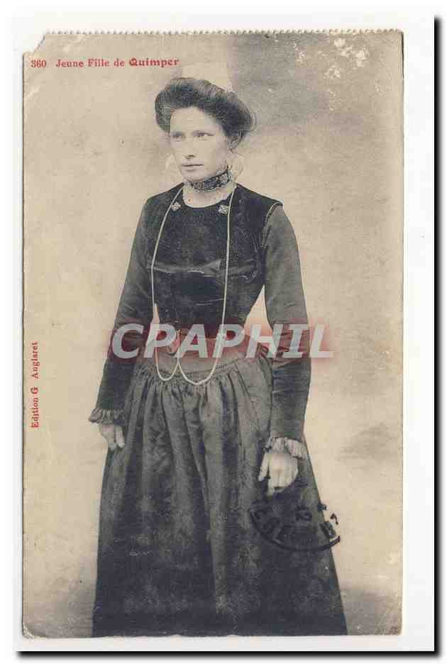 jeune fille de Quimper coiffe bretonne bonnet folklore broderie embroidery headdress costume animation CPA