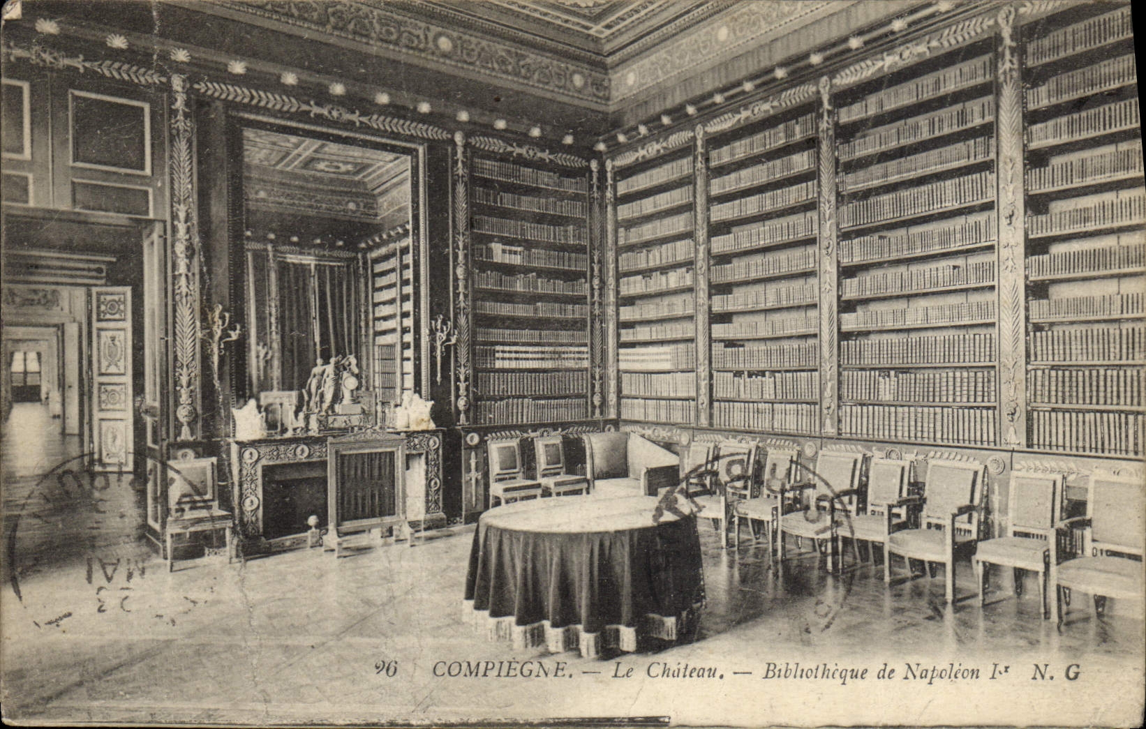 CPA Compiegne le Chateau Bibliotheque de Napoleon Ier