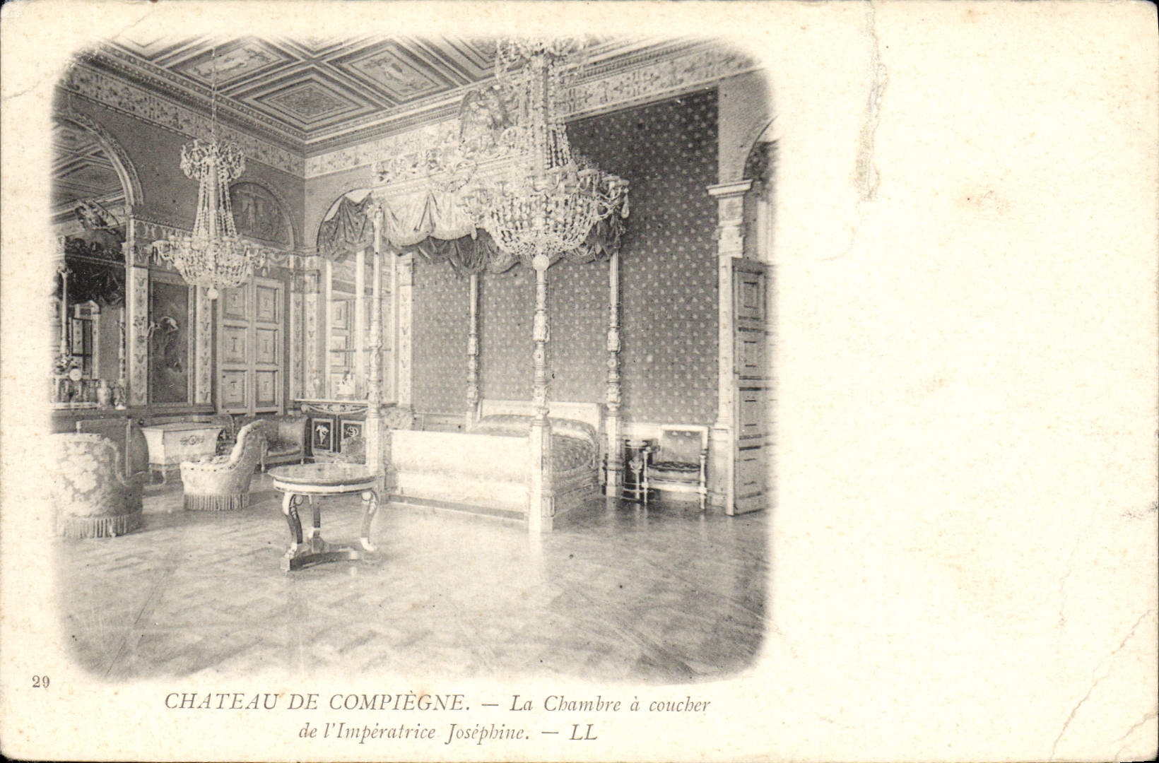 CPA Chateau de Compiegne la Chambre a coucher de l'Imperatrice Josephine