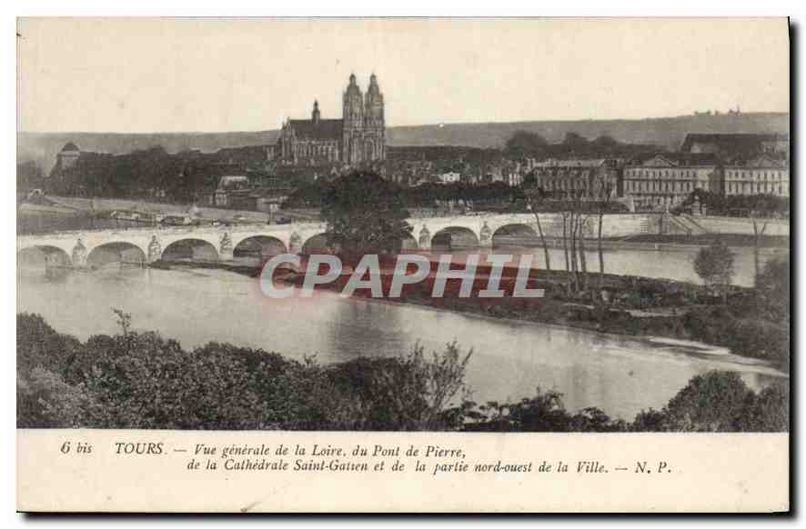 CPA Tours vue generale de la Loire du Pont de Pierre de la Cathedrale Saint Gatien et de la partie n