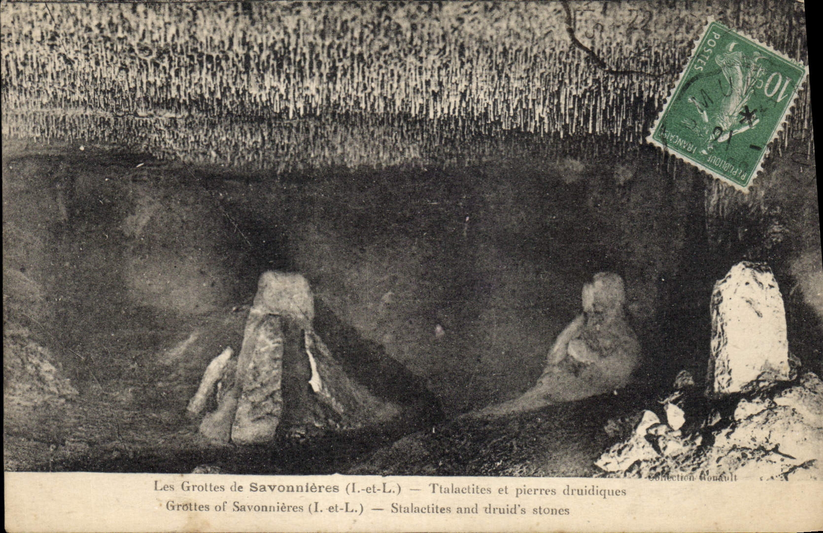 CPA Les Grottes de Savonnieres I et L Ttalactites et pierres druidigues 