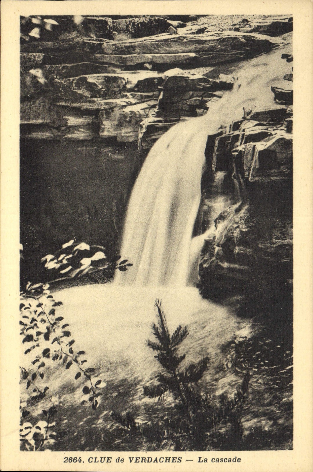 Clue de Verdaches — La cascade — éditeur A. Mulet — n° 2664