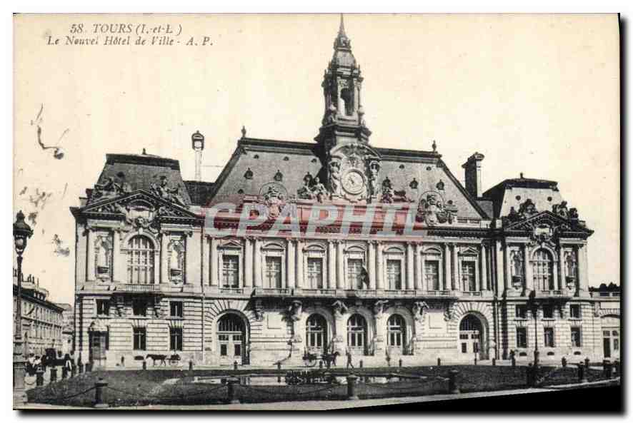 CPA Tours I et L le Nouvel Hotel de Ville 